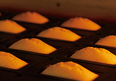 フィナンシェ（和三盆）<br>−<br>香川県産“和三盆”の上品な<br>甘さと発酵バターの豊かな香り